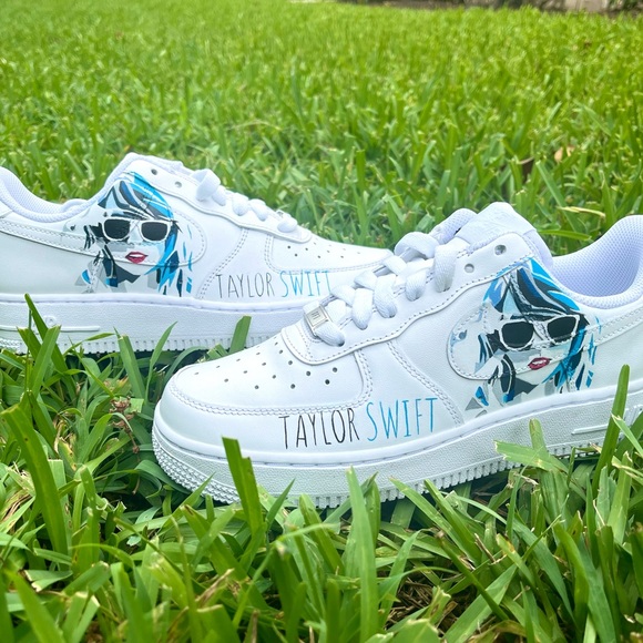 Taylor Swift Outfit Air Force 1 Nike Shoes Custom Hand Painted by Soles to Life - Picture 5 of 5